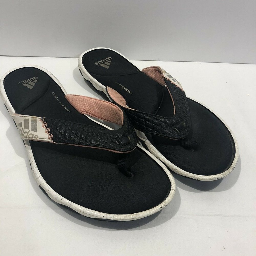 Women’s Adidas Fit Foam Flip Flops Size 9 Sandals Black Pink Peach